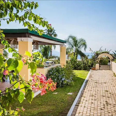Alekata Traditional Villas Of Kefalonia Willa